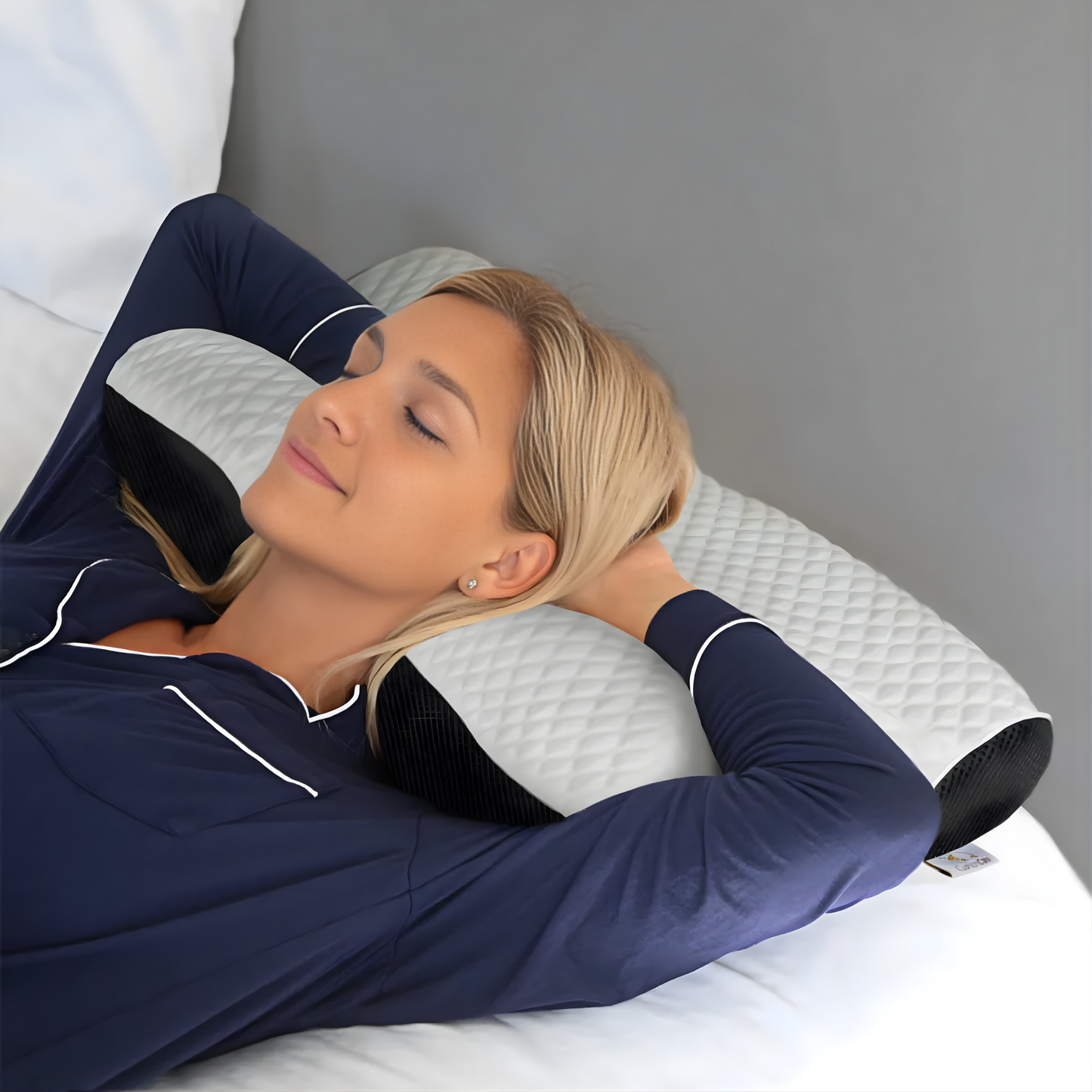 Sereniica™ - Memory Foam Neck Pillow